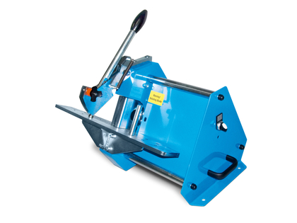 Hose cutting machine 12V with manual hand feed, workbench model, toothed cutting blade, 1,6kW